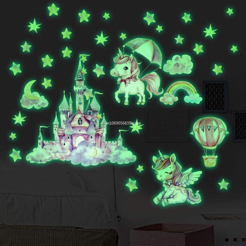 Unicorn Stars Luminous Wall St - Pvc Panel Background recension och pris
